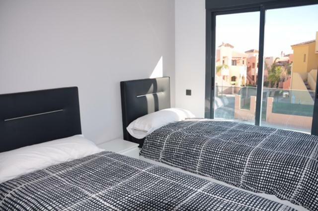 Oasis 7 Apartment